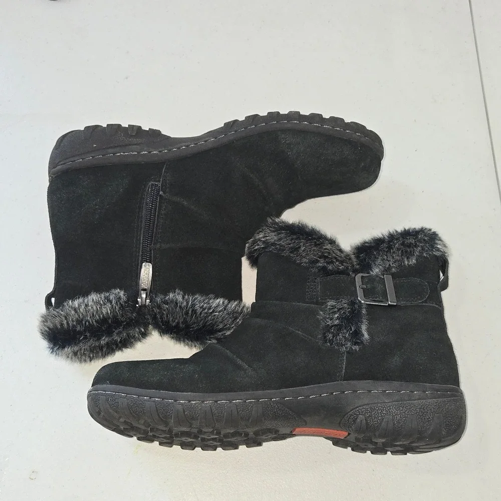 Khombu Lindsey Black Suede Faux Fur Trim Winter Ankle Boots Womens Size 8M